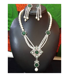 Green And Pearl Set